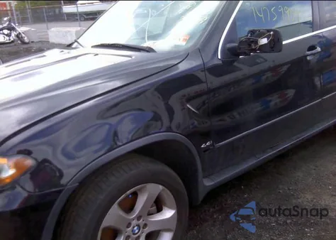 2006 BMW X5 4.4I z USA, uszkodzony, nr VIN 5UXFB53596LV22981